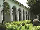 Patio del Museo Ignacio Agramonte, antiguo cuartel de caballer�a