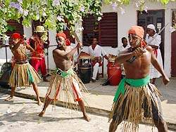 El grupo A�e O�y ha pegado entre los rumberos por su autenticidad y entrega. Foto: Sergio Ch�vez