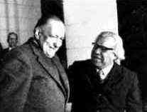 Nicol�s Guill�n junto Alejo Carpentier