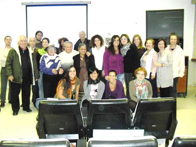 Profesores y alumnos de la UAM, junto a invitados al II Seminario del Pensamiento Iberoamericano de Mujeres Ilustres. Foto: Asunción Valera