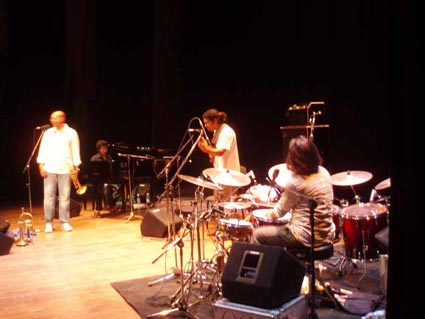 Horacio El Negro Hern�ndez in concerto. Foto: M.T. Salomoni