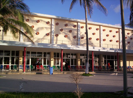 Parejas bailando en una Rueda de Casino, Casineando