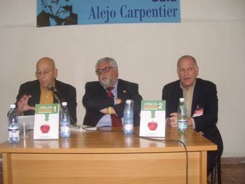 Luciano Vasapollo con Fernando Rojas e Ram�n S�nchez