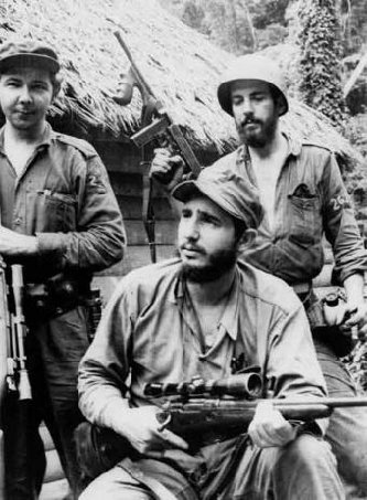 Ral, Fidel y Camilo en la Sierra Maestra