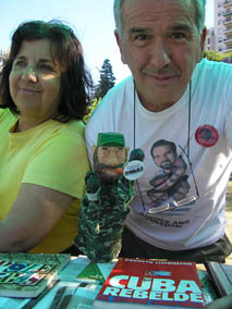 Irene y Toto en Plaza Irlanda, viva Cuba, coño