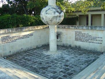 Mausoleum bearing the name of Ana Betancourt in the municipality of Guáimaro. Foto: Lázaro David Najarro Pujol