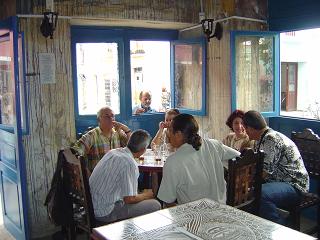 El Cambio constituye un sitio donde con frecuencia se re�nen artistas de las dis�miles manifestaciones del arte. Foto: L�zaro David Najarro Pujol