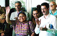 Il Premio Nobel per la Pace Rigoberta Mench ha tagliato il nastro inaugurale. Foto: Ahmed Velzquez - Granma Internacional