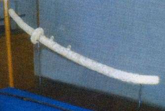 Katana: Espada de acero con montadura de marfil, de la segunda mitad del siglo XVI
