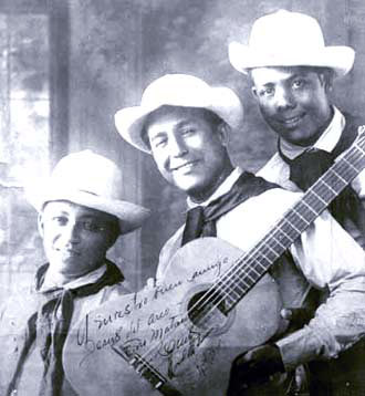 Un giovanissimo Trio Matamoros